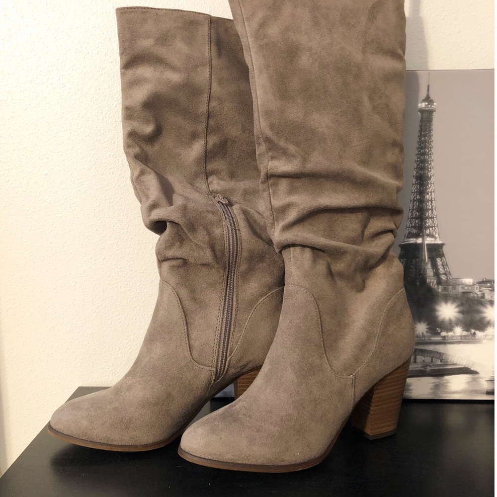 Grey Warm Boots